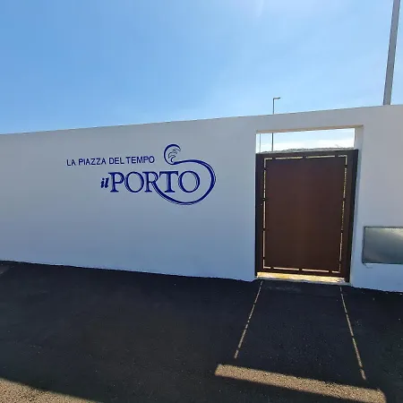 La Chicca Del Porto Holiday home *
